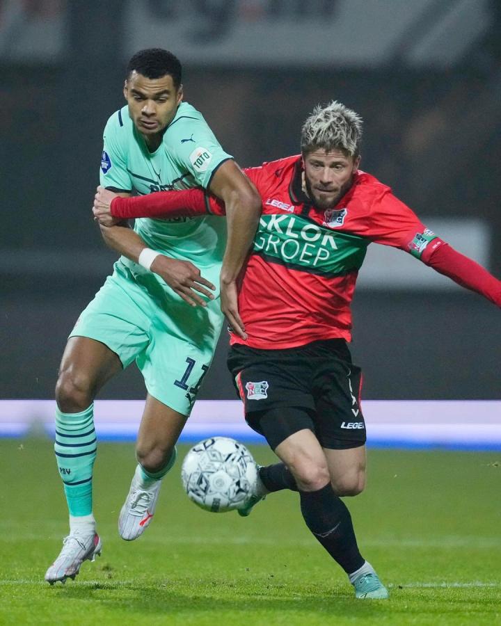 的青年才俊 的青年才俊